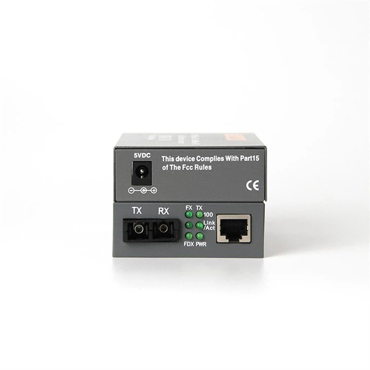 OEM 10/100M 1550nm RJ45 Gigabit Ethernet Fiber Optic Media Converter